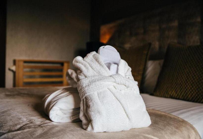 חדר דלוקס, Ingliston Country Club