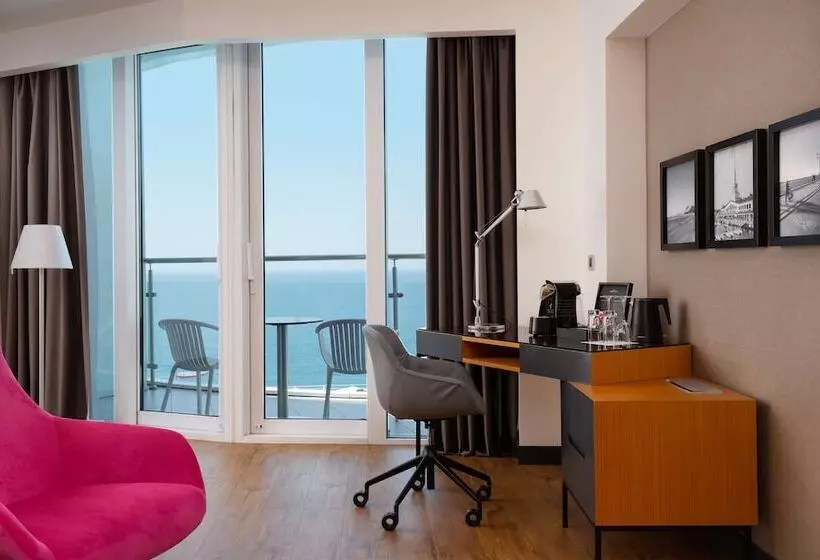 オーシャンビュージュニアスイート, Radisson Collection Paradise Resort And Spa, Sochi