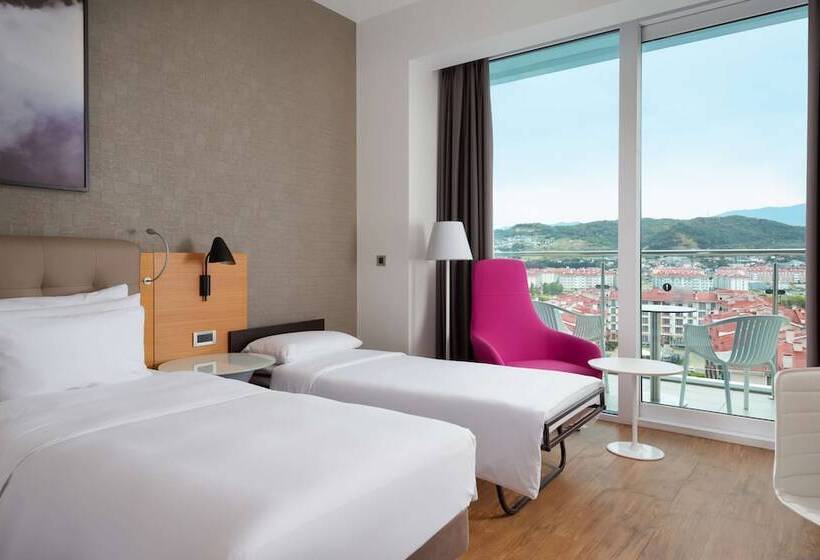اتاق استاندارد با چشم‌انداز کوهستان, Radisson Collection Paradise Resort And Spa, Sochi