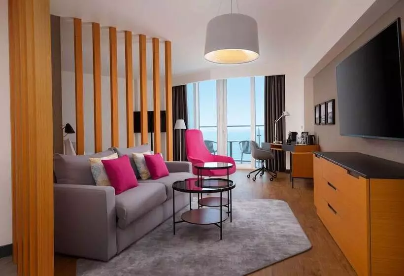 オーシャンビュージュニアスイート, Radisson Collection Paradise Resort And Spa, Sochi
