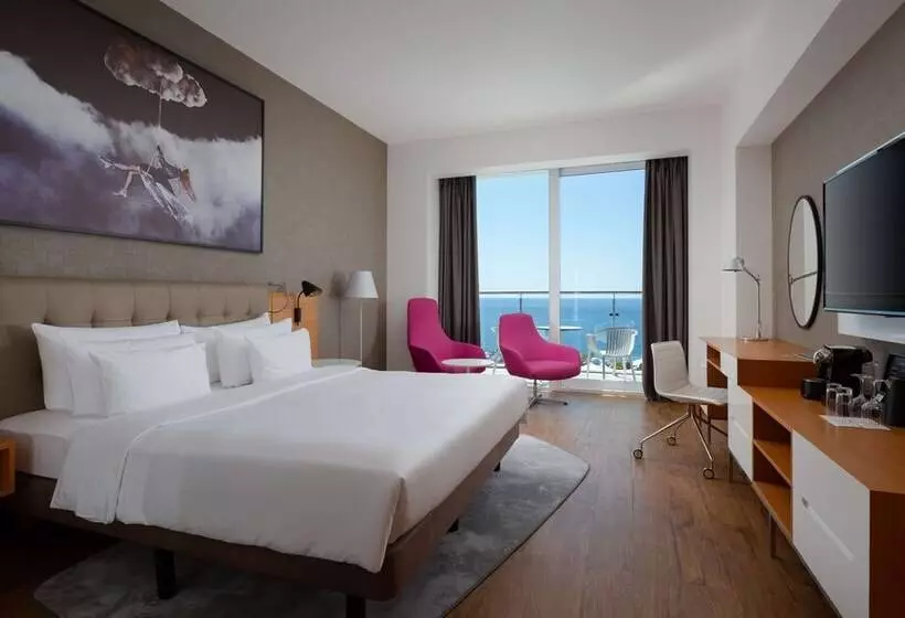 オーシャンビュースーペリアールーム, Radisson Collection Paradise Resort And Spa, Sochi