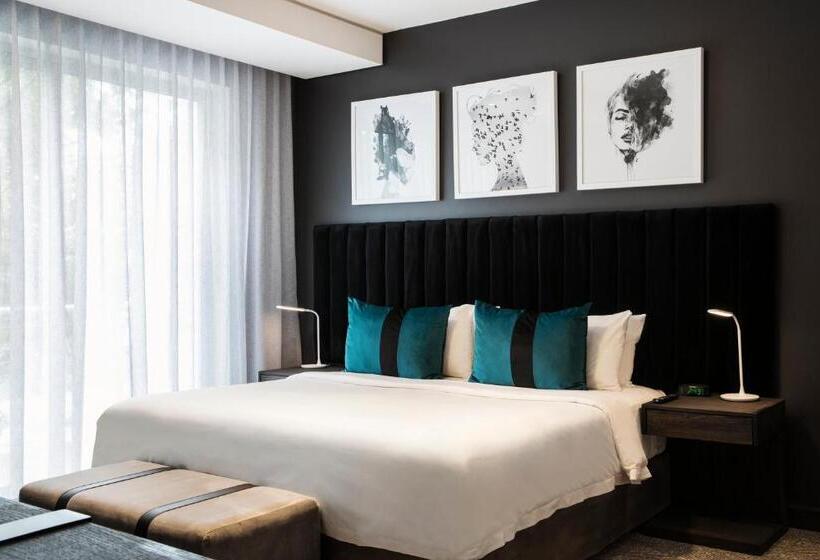 침실 2개 아파트, The Capital Empire