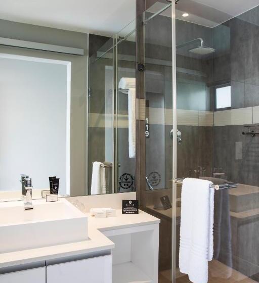 침실 2개 아파트, The Capital Empire