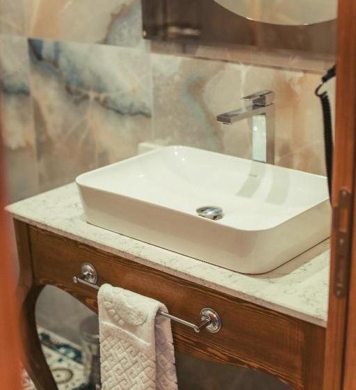 اتاق لوکس, Ts Park