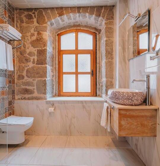 سوییت لوکس, Ts Park