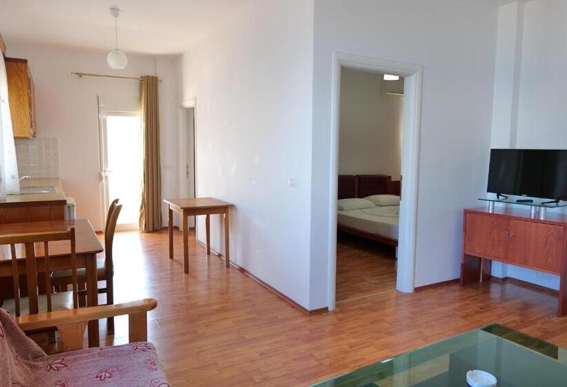 شقة غرفتين, Vola