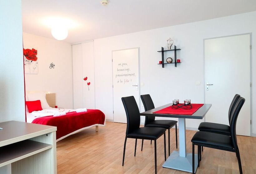 标准工作室, Patio Parc Résidence