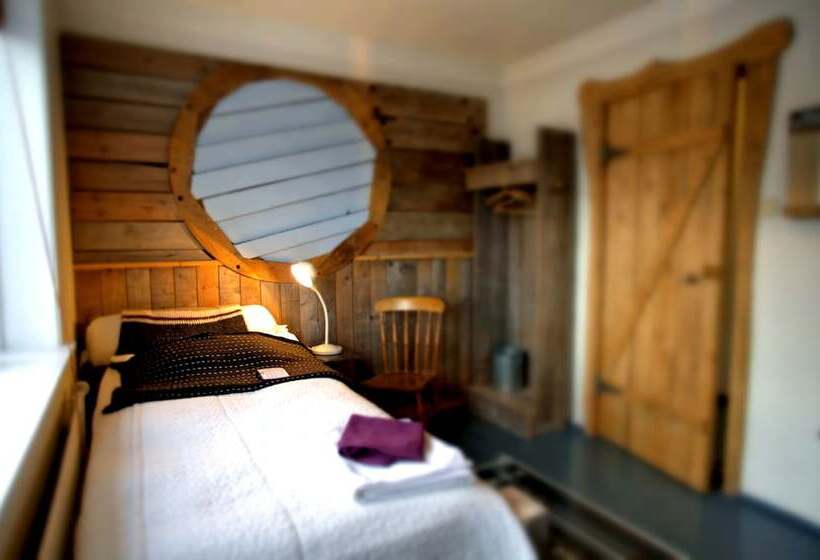 اتاق استاندارد با سرویس بهداشتی مشترک, Guesthouse 1x6