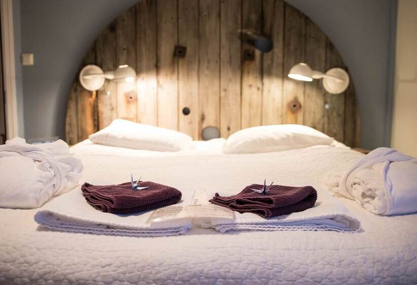 اتاق استاندارد سه تخته با سرویس بهداشتی مشترک, Guesthouse 1x6