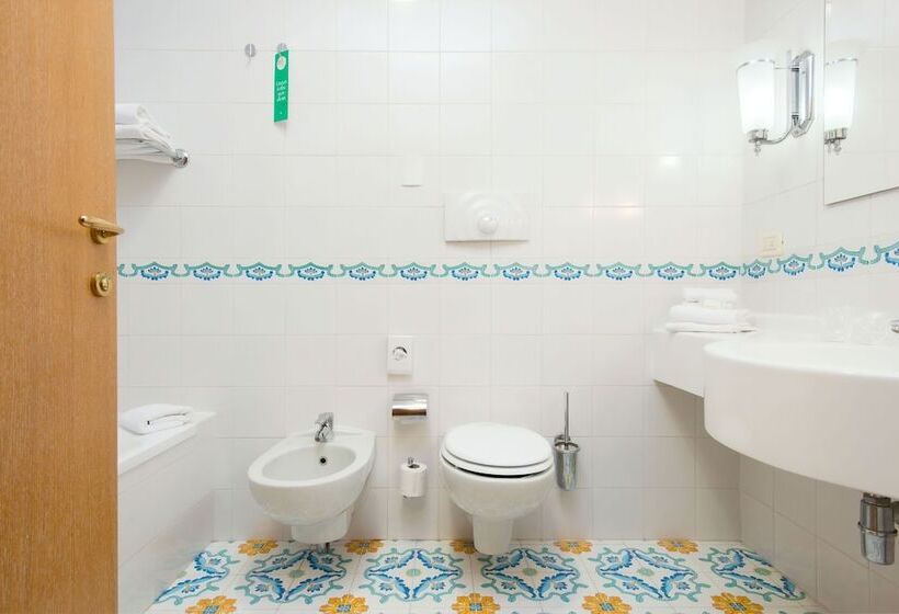 غرفة قياسية, Resort Marina Di Castello Golf & Spa