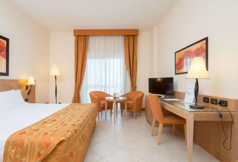 スーペリアールーム, Resort Marina Di Castello Golf & Spa