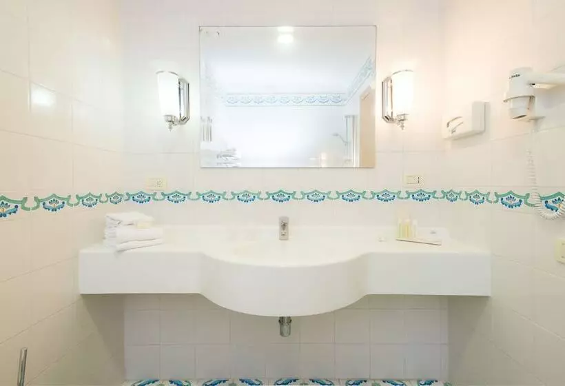 スーペリアールーム, Resort Marina Di Castello Golf & Spa