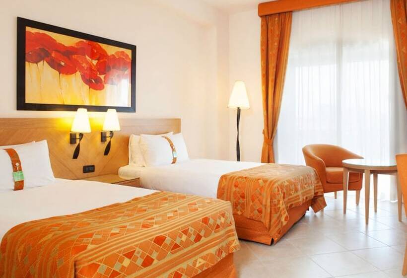 غرفة قياسية ثلاثية, Resort Marina Di Castello Golf & Spa