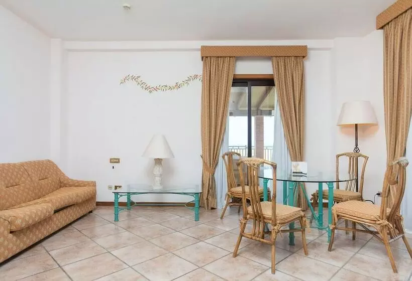 スイート, Resort Marina Di Castello Golf & Spa