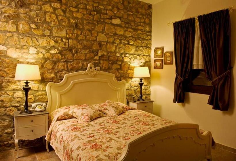 高级大房间, Atrion Highland