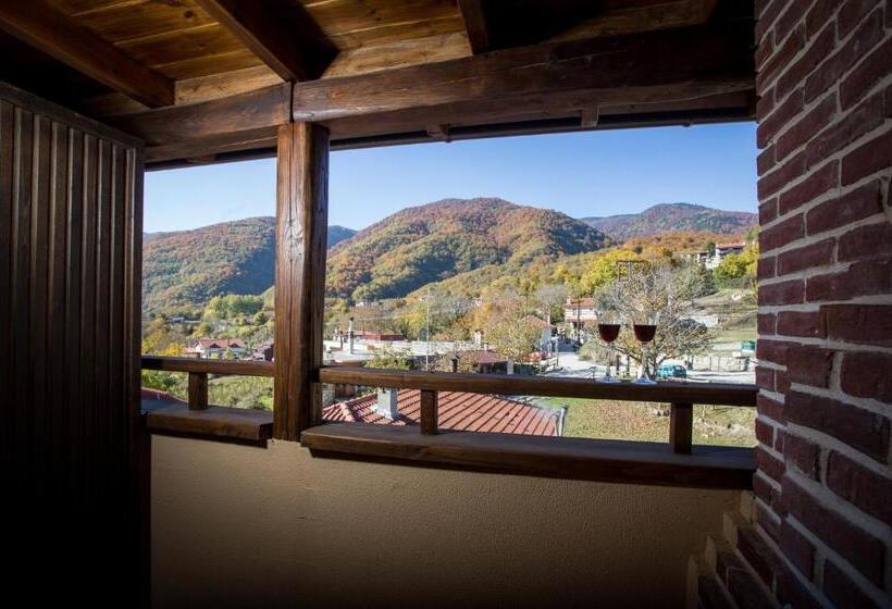 小型套房, Atrion Highland