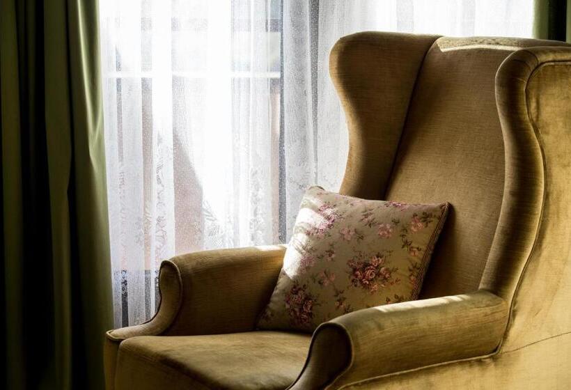 小型套房, Atrion Highland