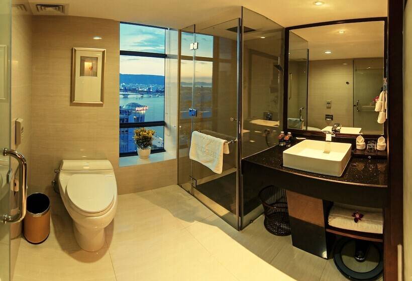 اتاق سوپریور با چشمانداز رودخانه, Brilliant Hotel Afternoon Tea Inclusive