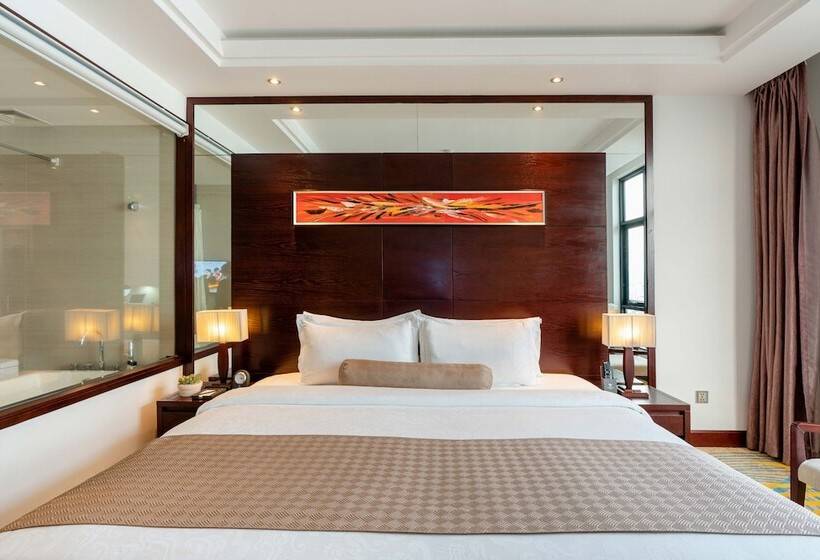 اتاق لوکس, Brilliant Hotel Afternoon Tea Inclusive