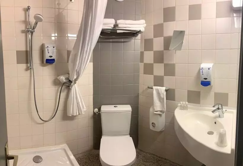 スタンダードトリプルルーム, Campanile Grenoble Centre Gare