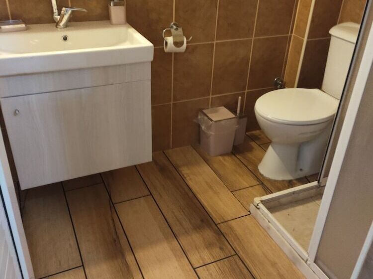 Pokój Standard Trzyosobowy, Eldorado