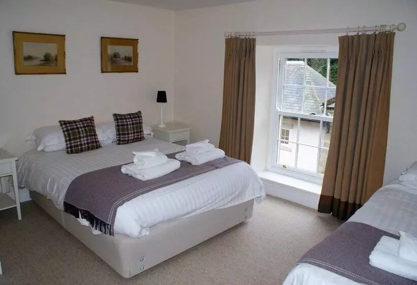 ２ベッドルームハウス, Eshott Hall
