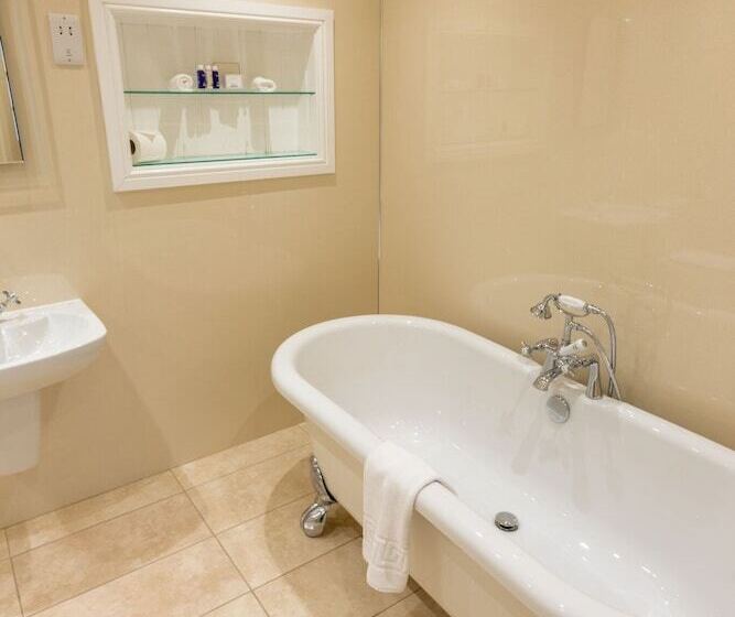 スタンダードルーム, Eshott Hall