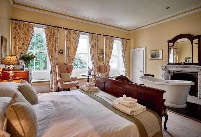 デラックスルーム, Eshott Hall