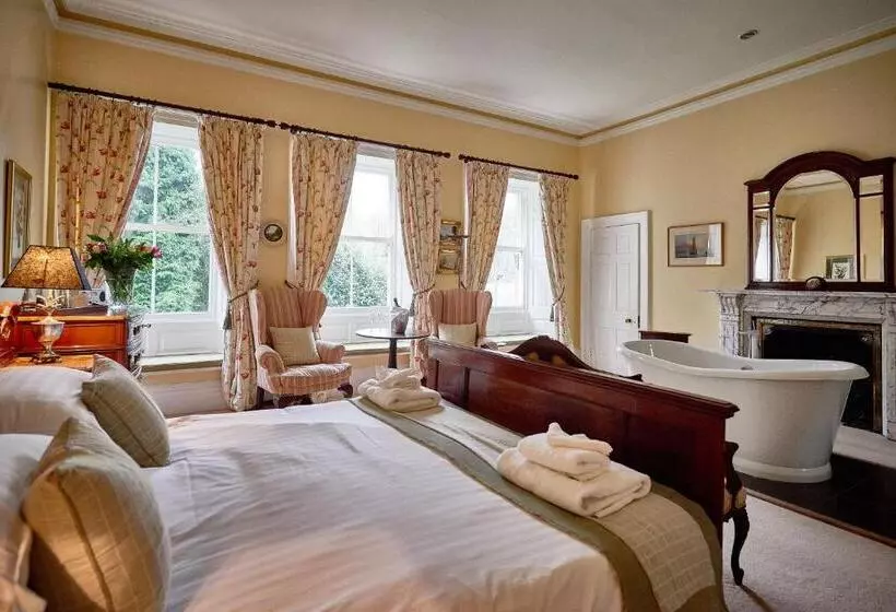 デラックスルーム, Eshott Hall