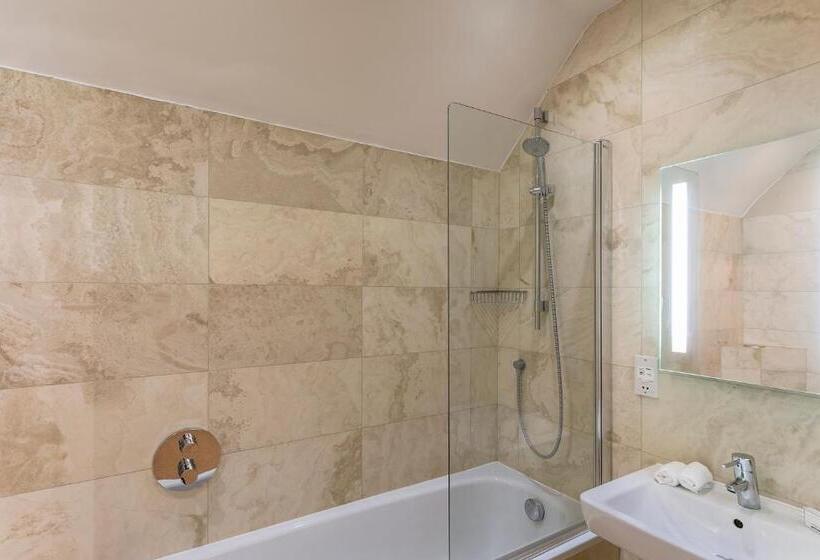 スタンダードルーム, Eshott Hall