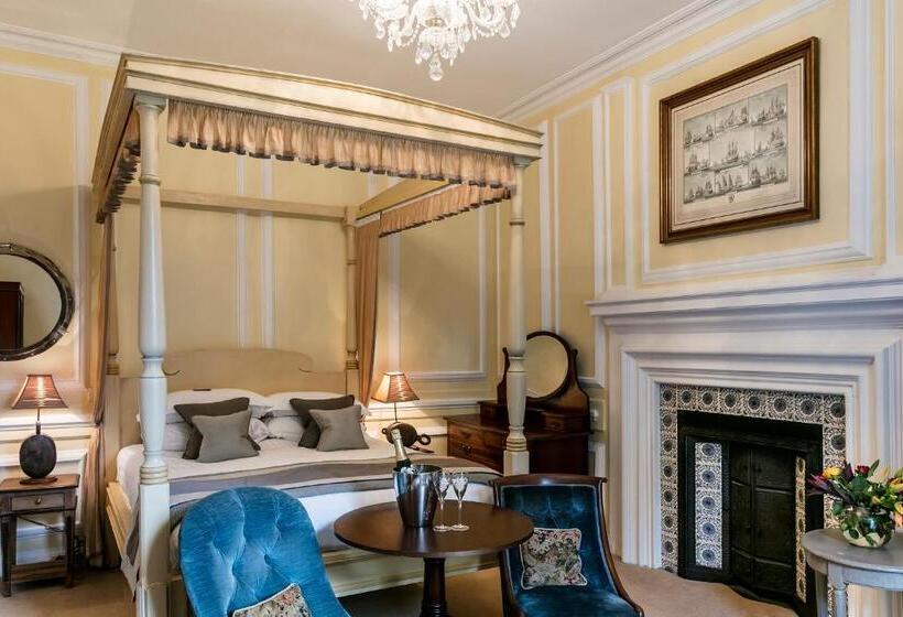 Номер Deluxe, Eshott Hall
