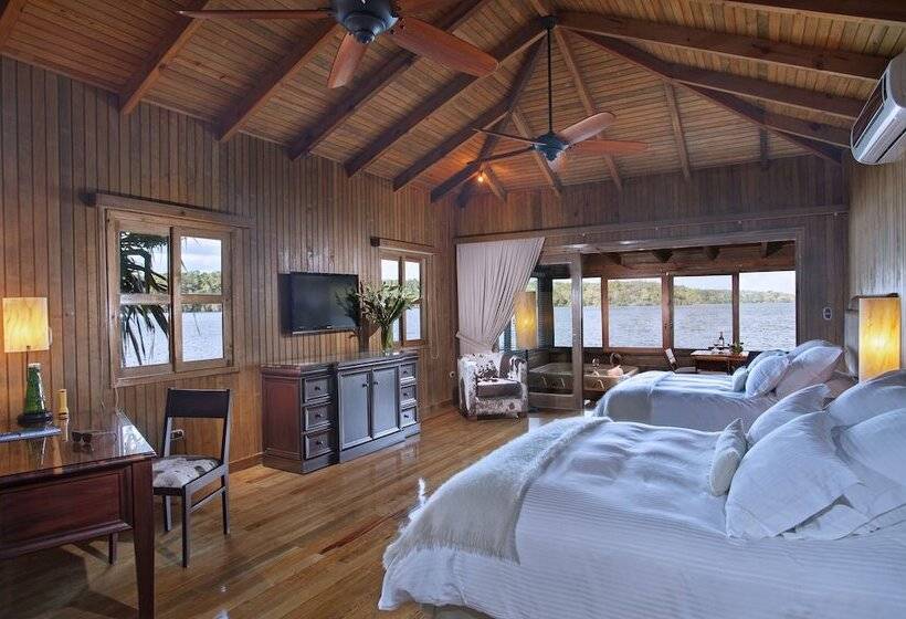 سوییت, Las Lagunas Boutique