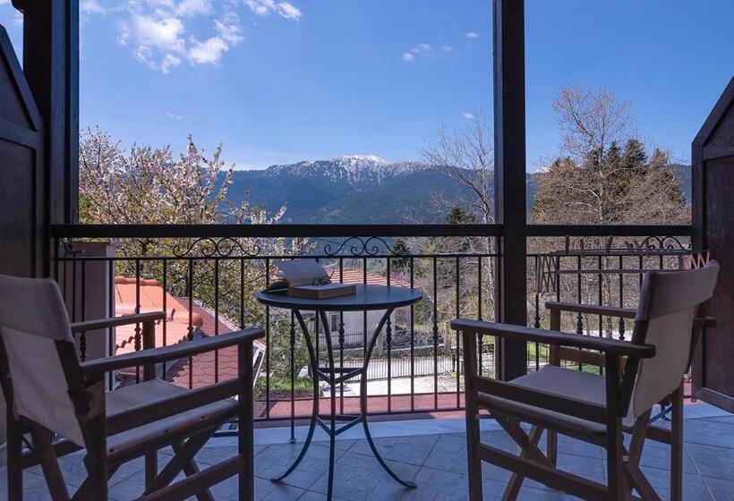 חדר סופריור, Oreades