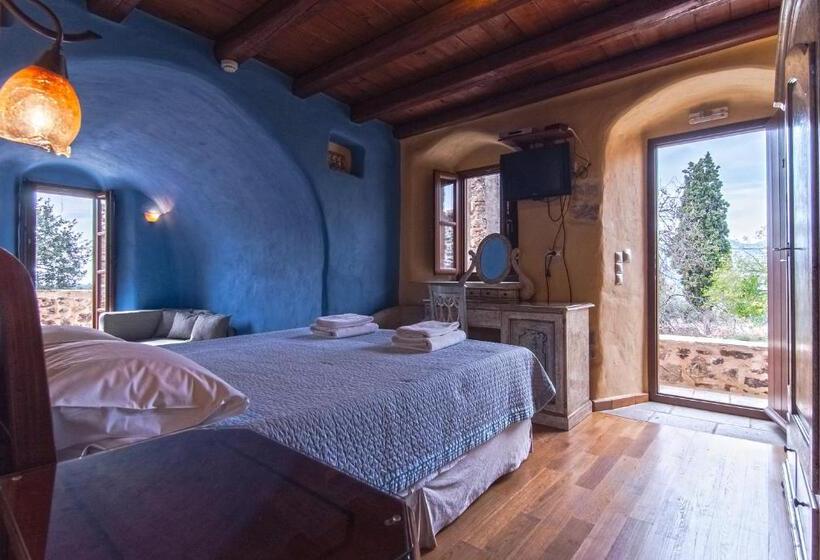 סוויטת ג'וניור, Petropoulakis Tower