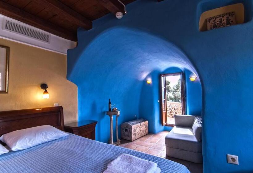 סוויטת ג'וניור, Petropoulakis Tower