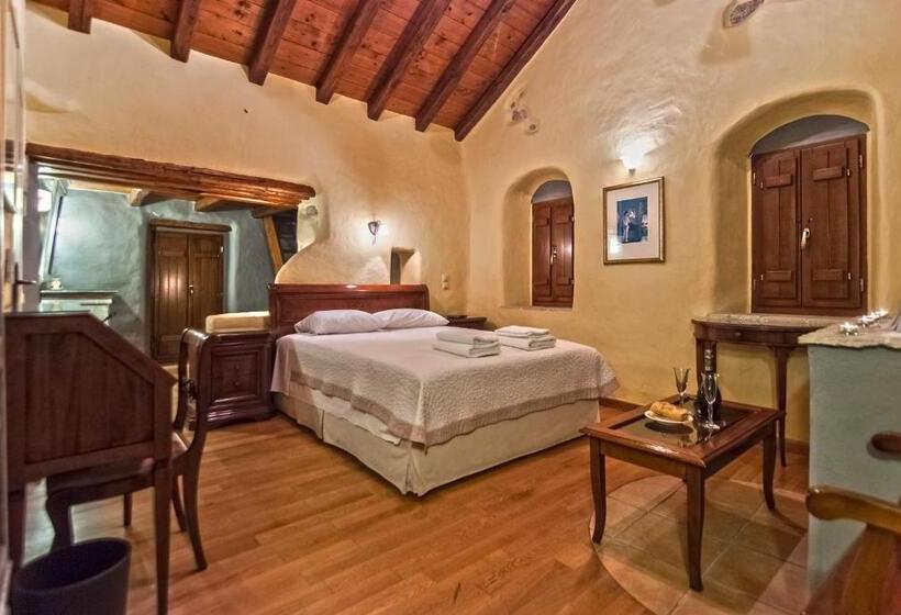 סוויטה אקזקיוטיב, Petropoulakis Tower