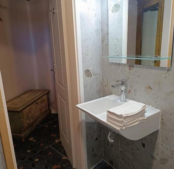 Family Suite, Petropoulakis Tower
