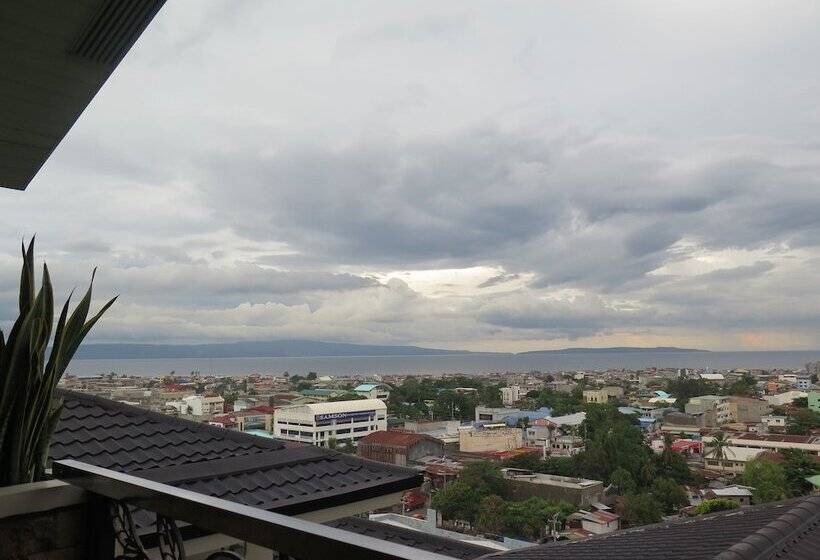 Номер Superior, The Pinnacle Hotel And Suites