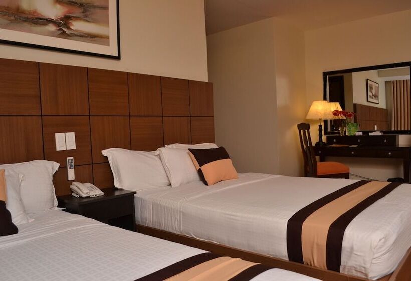 اتاق سوپریور, The Pinnacle Hotel And Suites