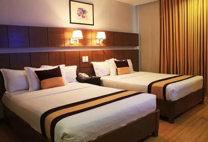 スーペリアールーム, The Pinnacle Hotel And Suites