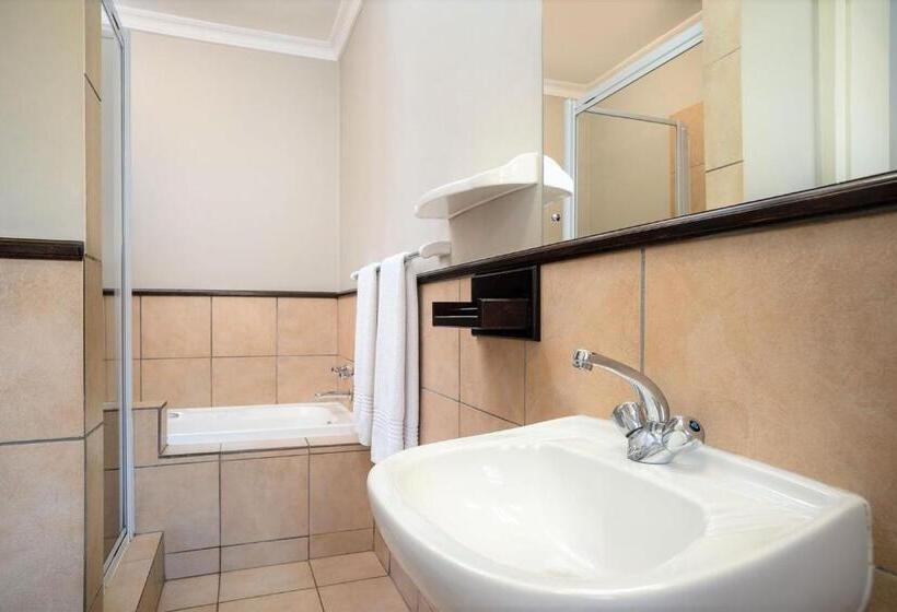 Quarto Estandar Vista Jardim, Premier Hotel Roodevalley