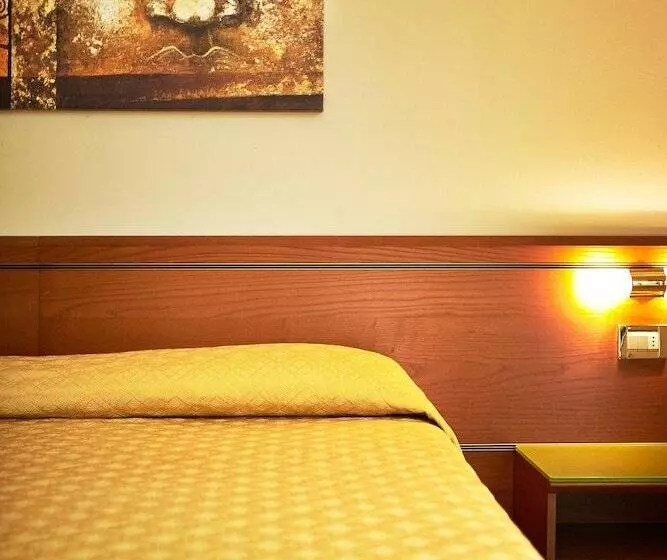 Chambre Standard, Prim