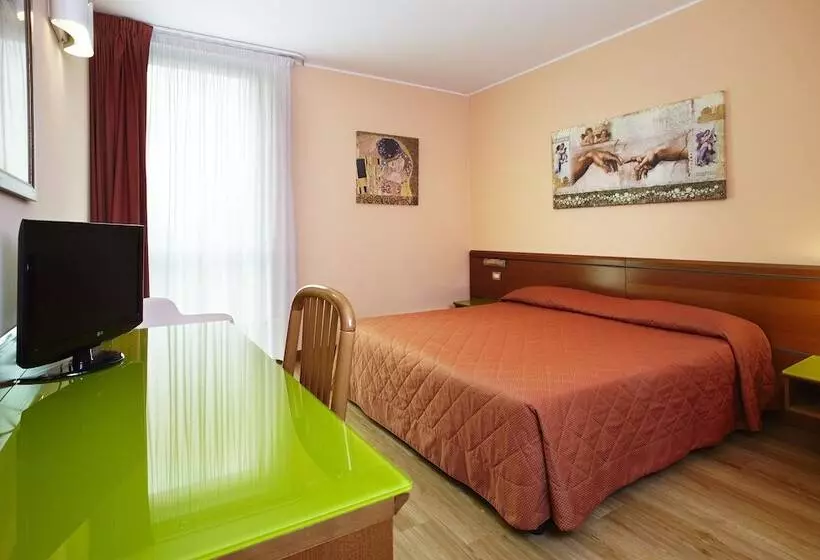 Chambre Standard, Prim