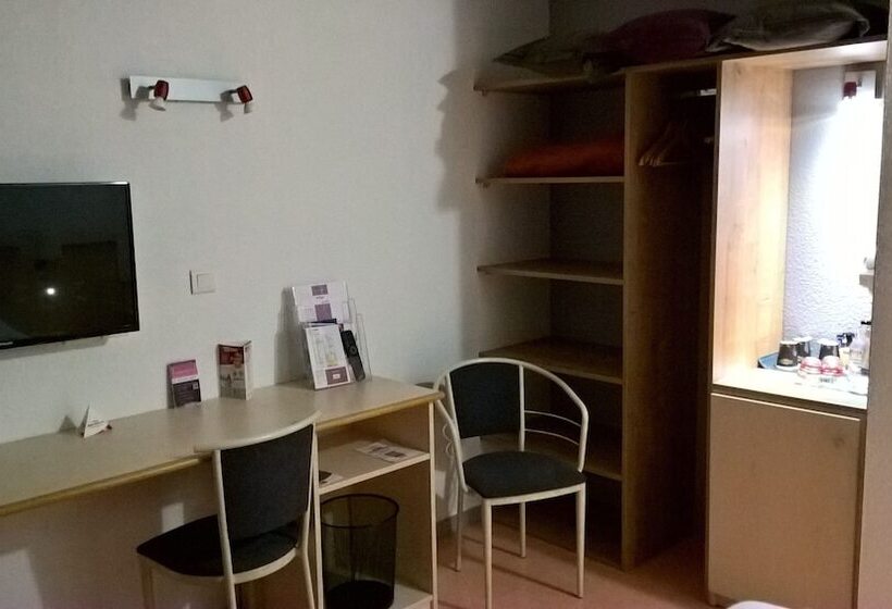 标准三人间, Tambourin