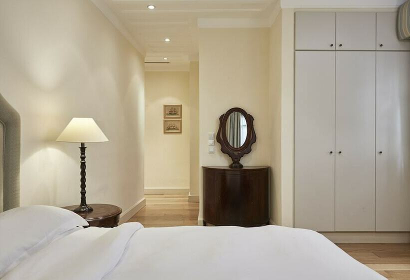 小型套房, The Captain S House Boutique