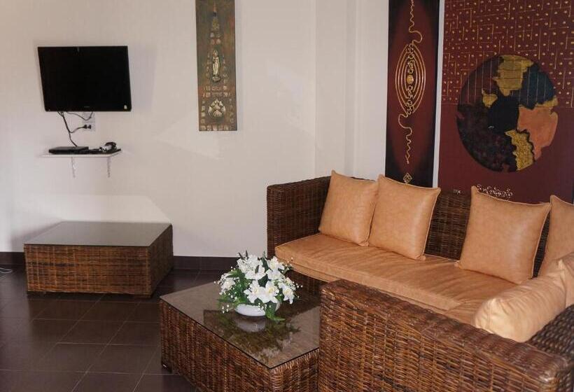 اتاق استاندارد چهار تخته, The Oriental Tropical Beach At Vip Resort