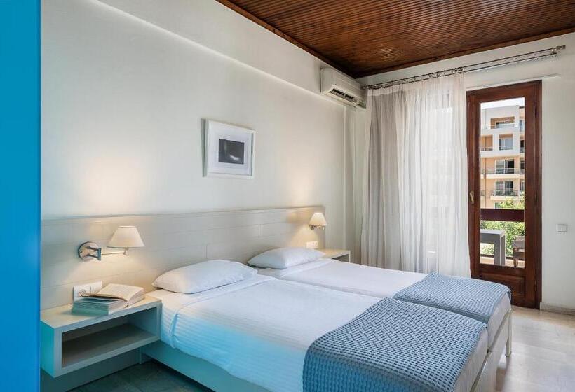 Студио Стандарт Боковой Вид на Море, Magia Apartments