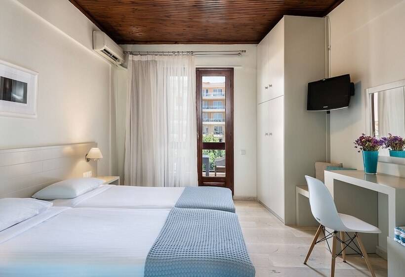 Студио Стандарт Боковой Вид на Море, Magia Apartments