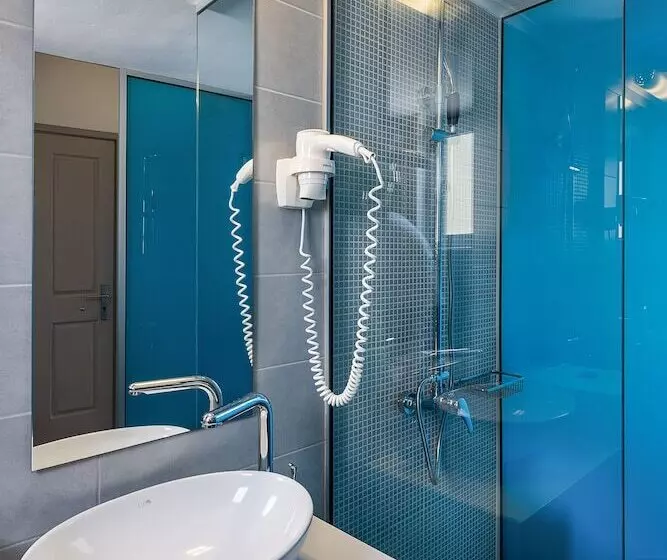 サイドオーシャンビューのスタンダードワンルーム, Magia Apartments