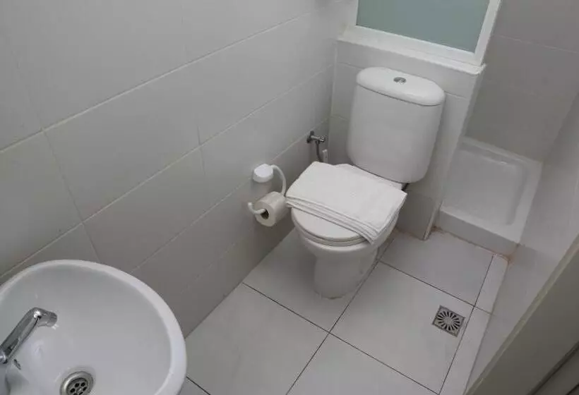 استودیوی استاندارد, Nsts Campus Residence And Hostel